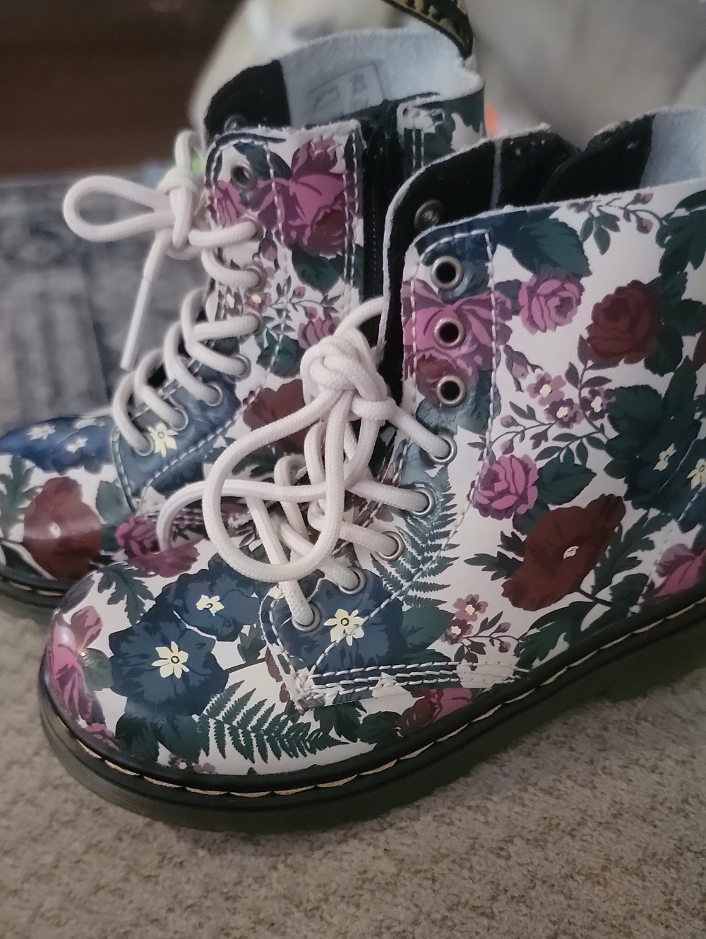 Dr. Martens Toddler 9 English Rose Boots